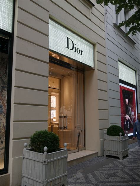 prag dior|dior boutique praha.